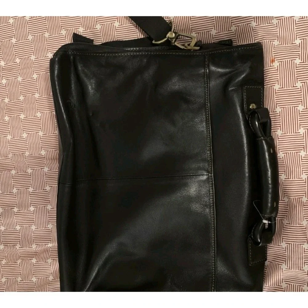 Kenneth Cole Reaction Laptop‎ Messenger Laptop Briefcase Genuine Pebbled leather